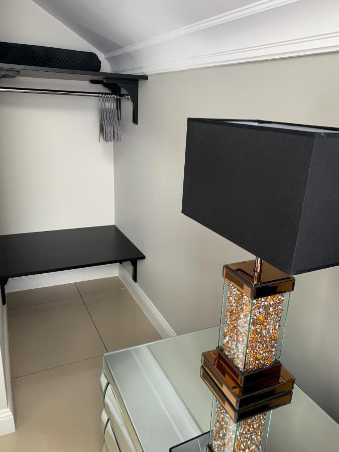 Willa Buk Apartamenty 米兹多洛杰 外观 照片